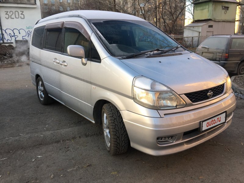 Ниссан минивэн 2004