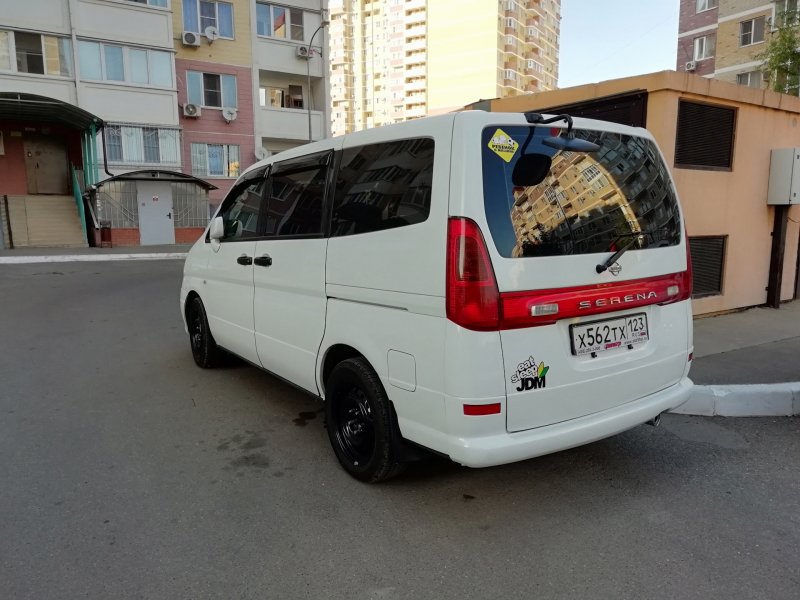 Ниссан sr20 Серена 1998