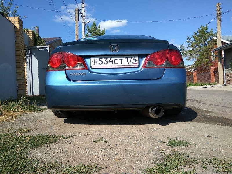 Цивик 4д сзади