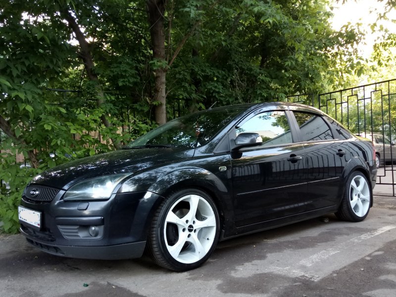 Ford Focus 2 sedan Tuning черный
