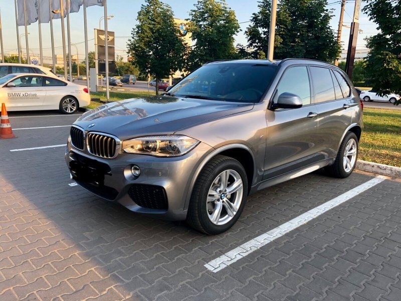 BMW x5 f15 серый