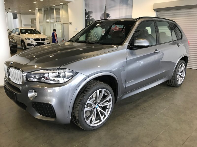 BMW x5 Sophisto Grey