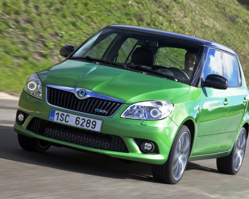 Шкода Fabia RS
