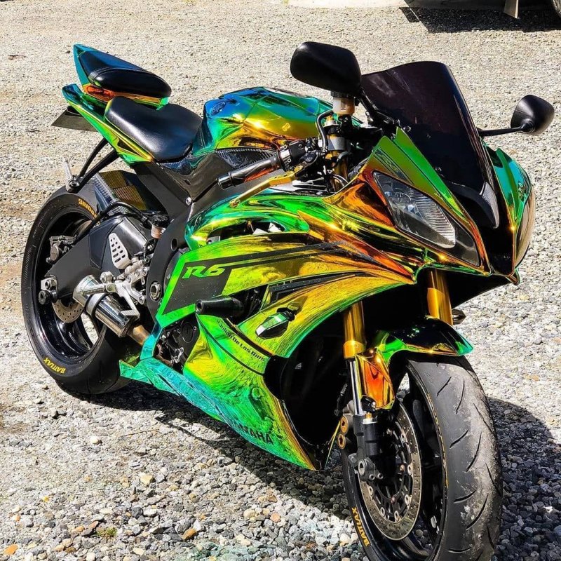 Yamaha r6 разноцветная