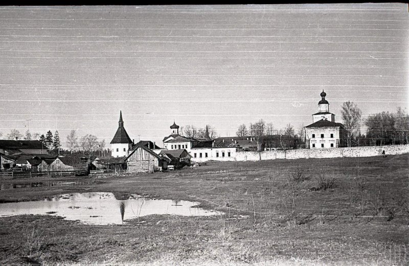 Монастырь в 1960 году