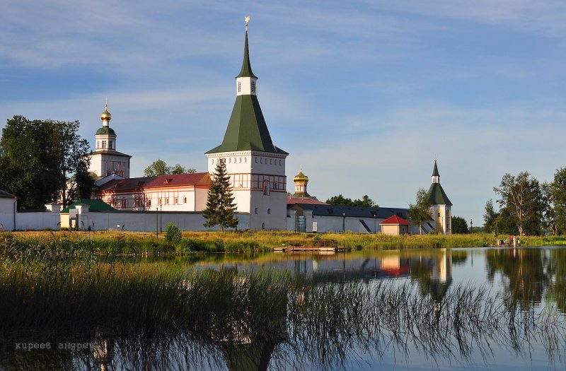 Валдайский Иверский монастырь