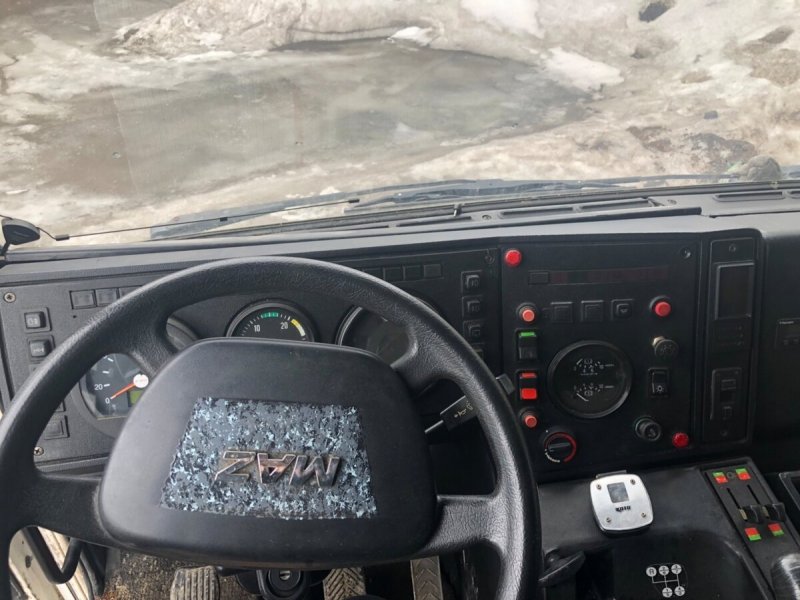 МАЗ-6502н9 кабина