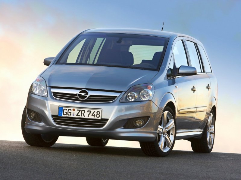 Opel Zafira b 2006