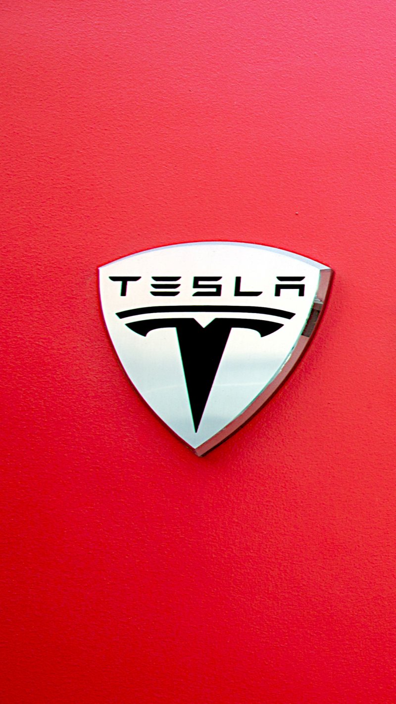 Tesla фирменный знак