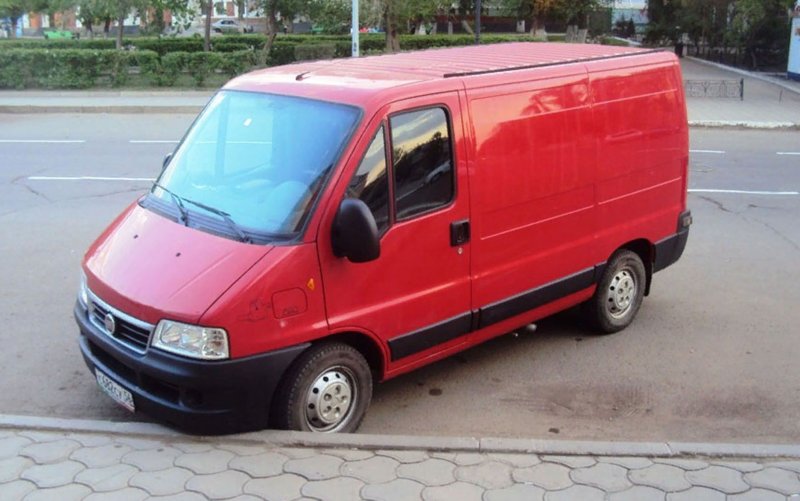 Фиат Дукато 244 красный