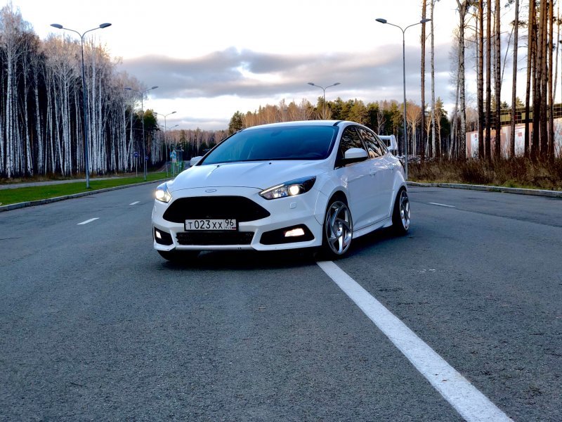 Ford Focus 3 седан расширение