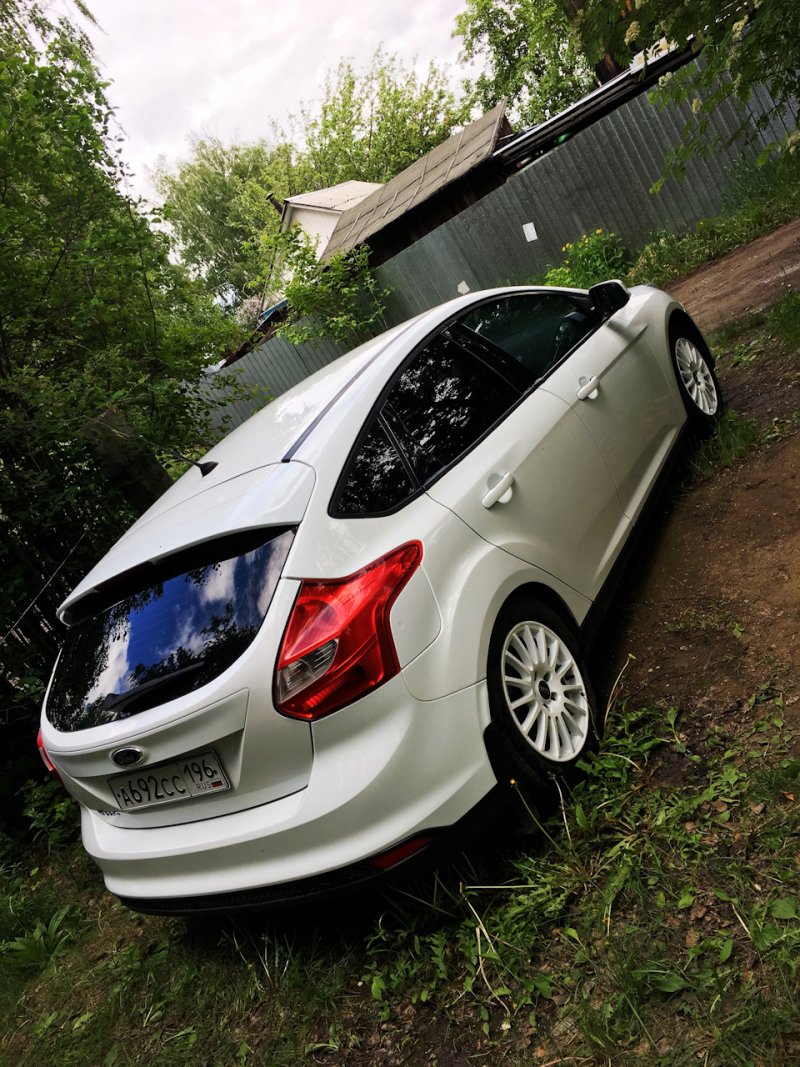 Focus 3 хэтчбек