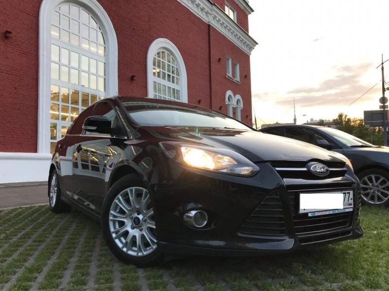 Ford Focus 3 черный
