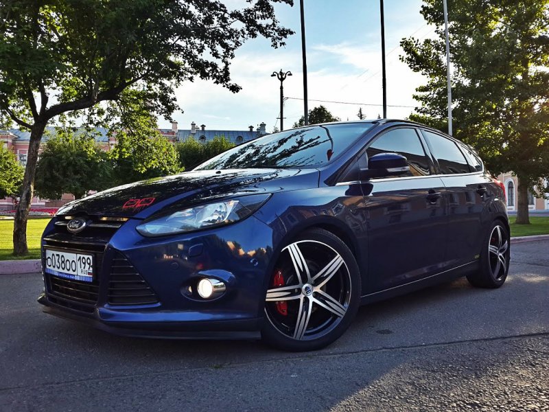Ford Focus 3 хэтчбек r18