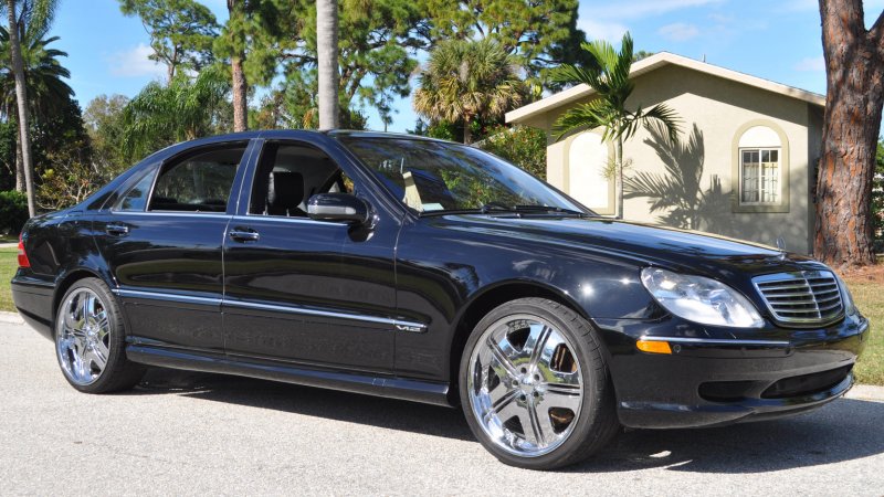 Mercedes Benz s600