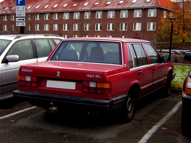 Volvo 740 седан gl