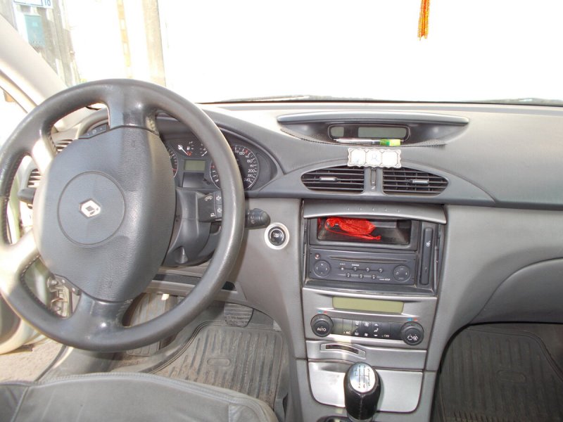 Рено Лагуна 2 2001
