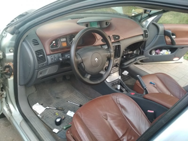 Renault Laguna 2002 салон