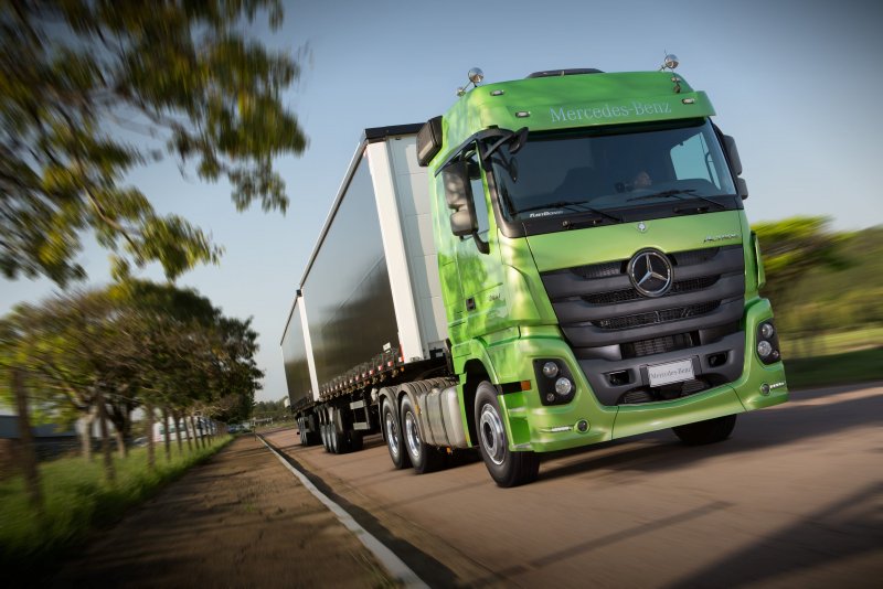 Mercedes-Benz Actros Trucks 2018