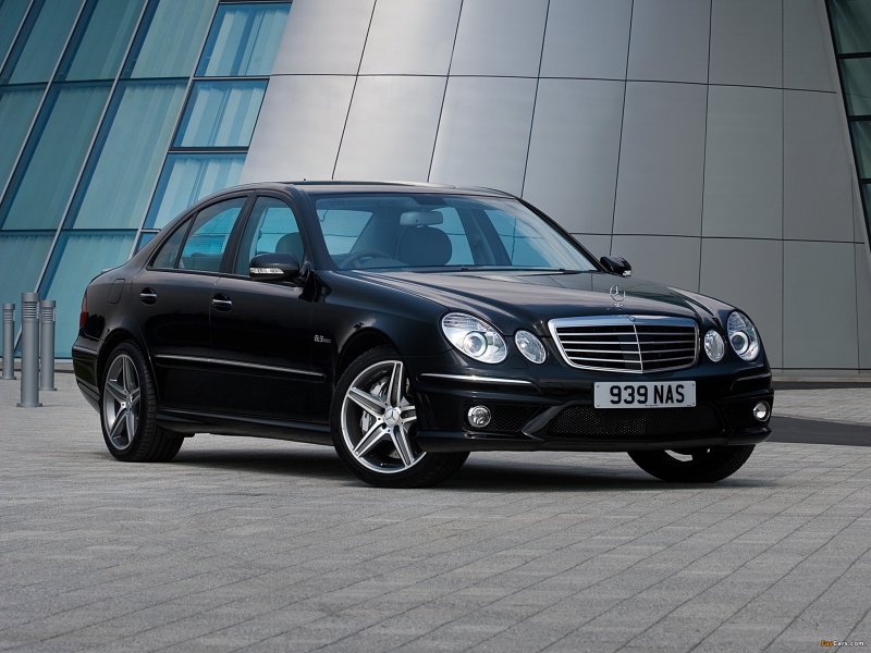 Mercedes e class w211