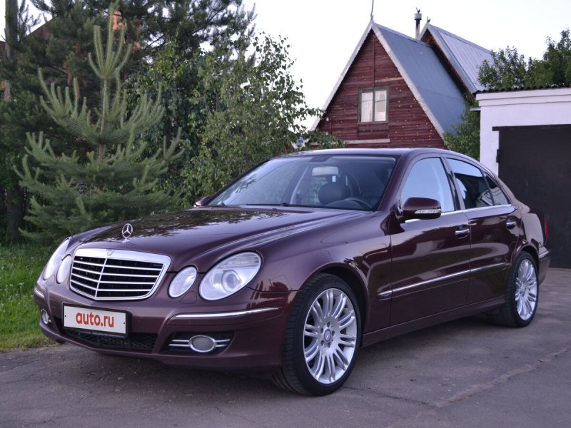 Mercedes-Benz w211