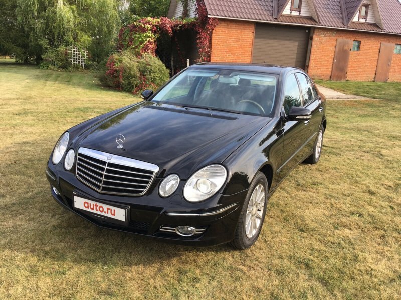 Mercedes-Benz w211