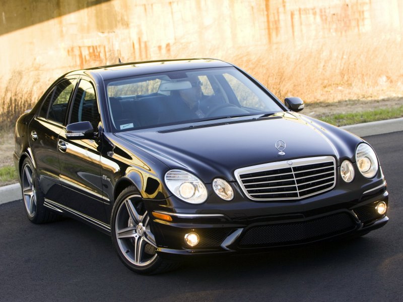 Mercedes Benz e class w211