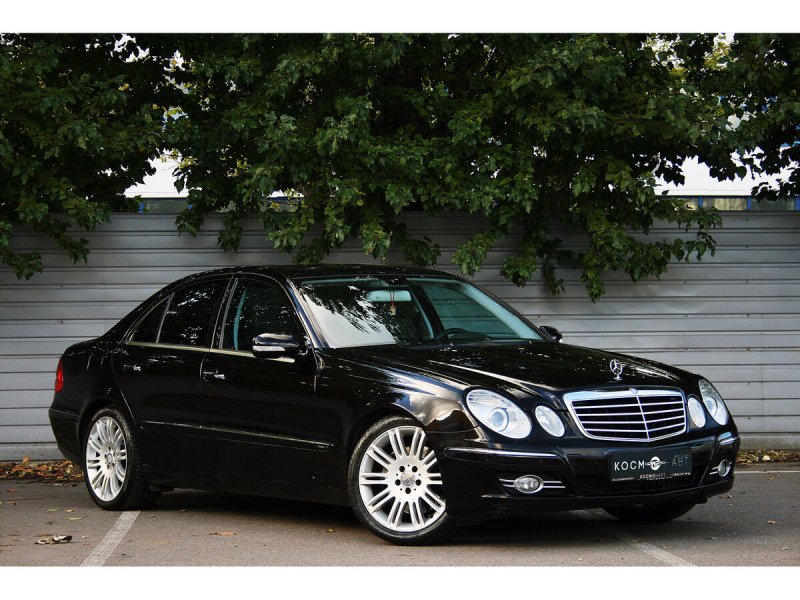 Mercedes-Benz w211
