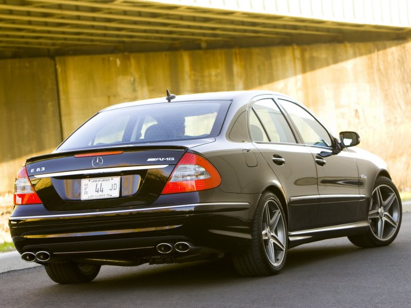 Мерседес w211 2007