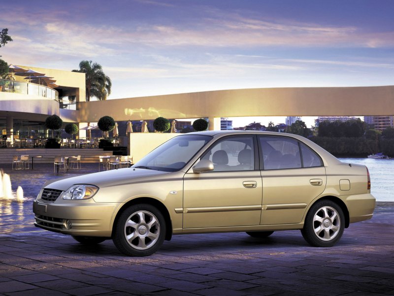Hyundai Accent lc2