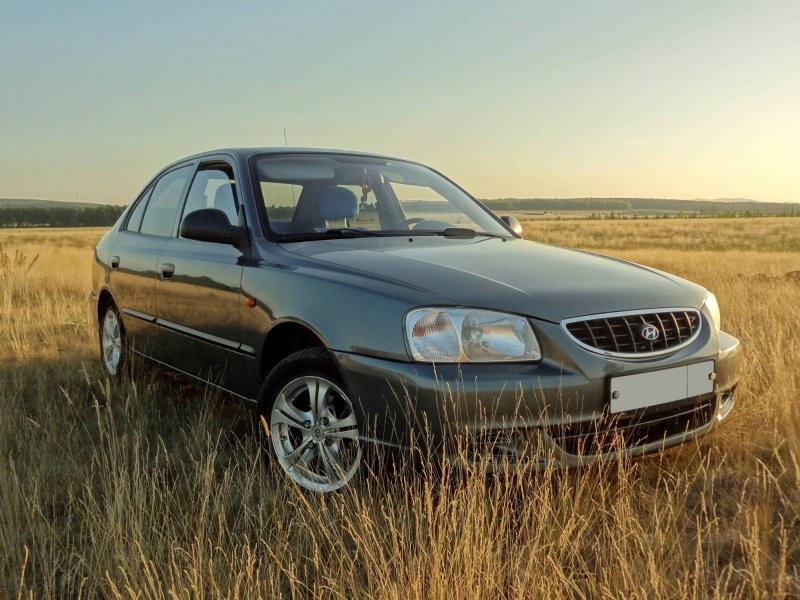 Hyundai Accent акцент