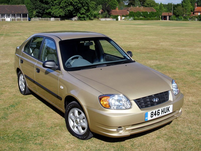 Hyundai Accent 2000
