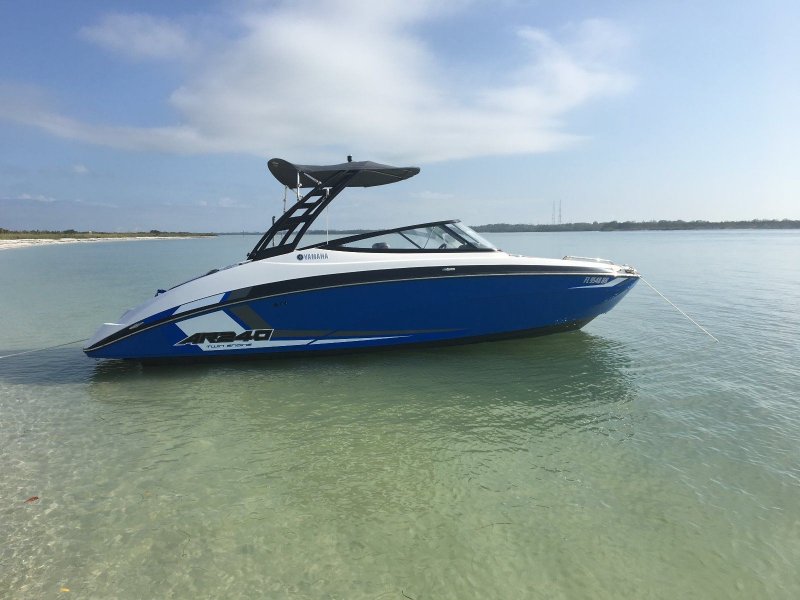 Yamaha 240
