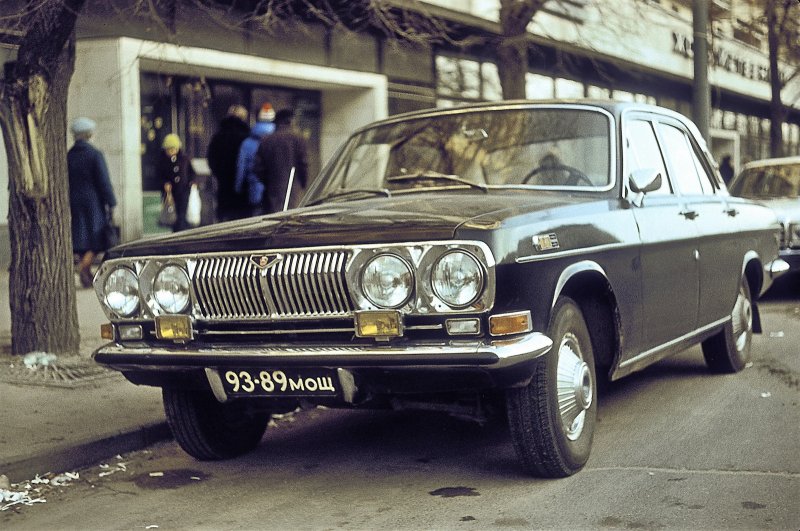 ГАЗ 24 четырехфарная