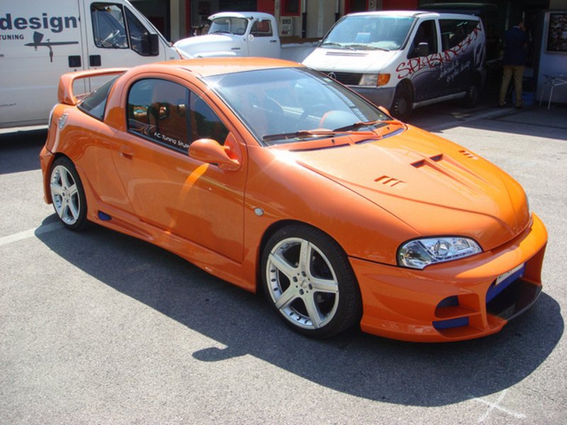 Opel Tigra 2000 Tuning