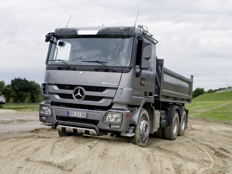 Mercedes-Benz Actros 2644