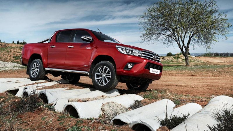 Toyota Hilux 21