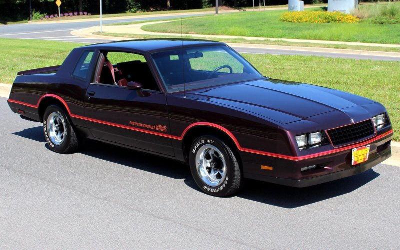 Chevrolet Monte Carlo 1990