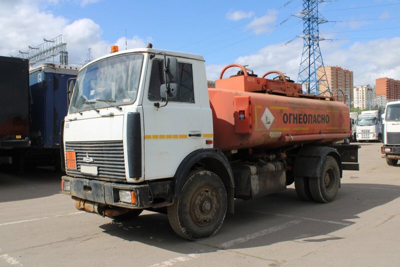 МАЗ 5337 АТЗ