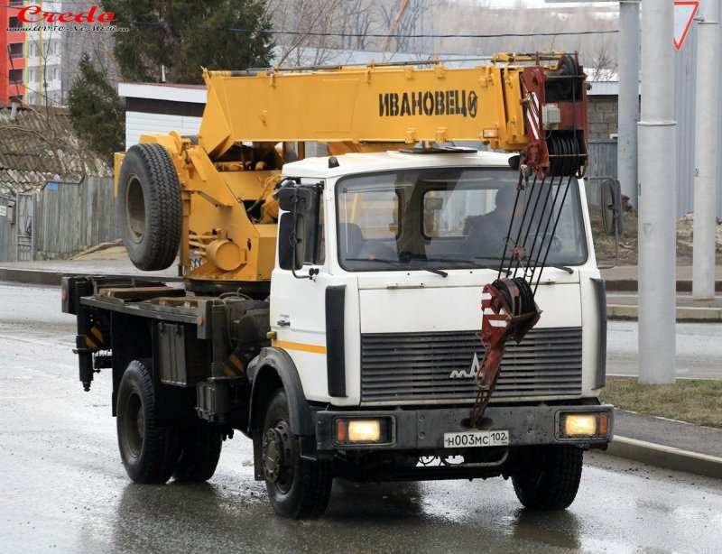 МАЗ-5337 2012