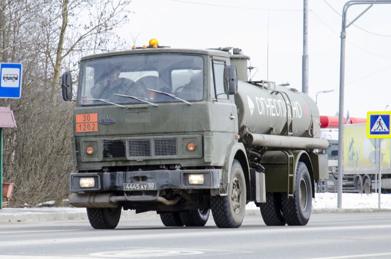 МАЗ 5337 военный