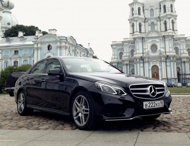 Mercedes Benz e200