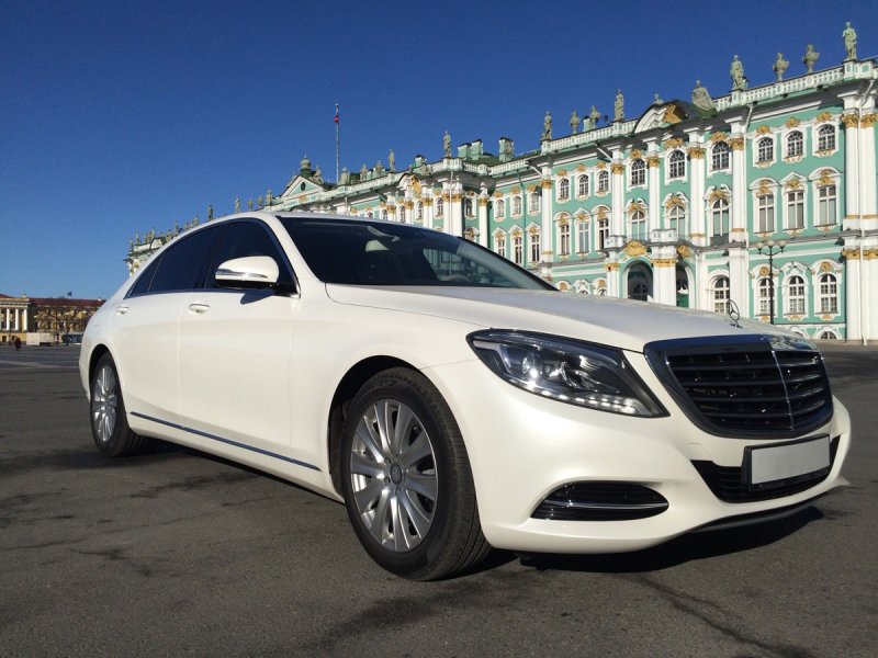 Mercedes-Benz s-класса (w 222) белый