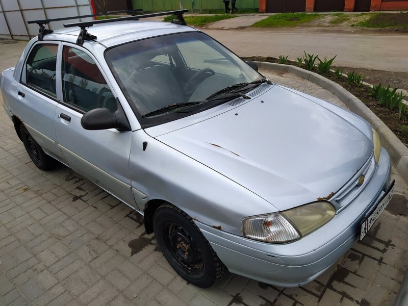 Кия Авелла 1999