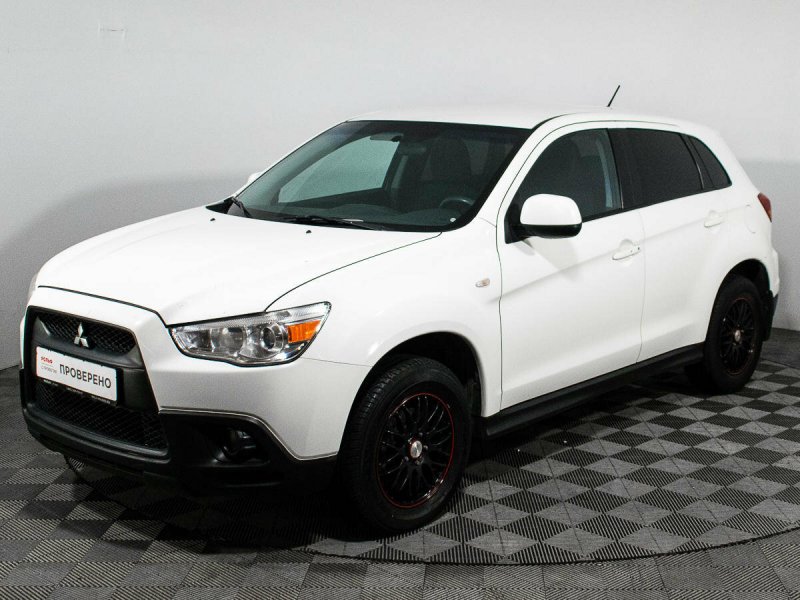 Mitsubishi ASX белый 2012