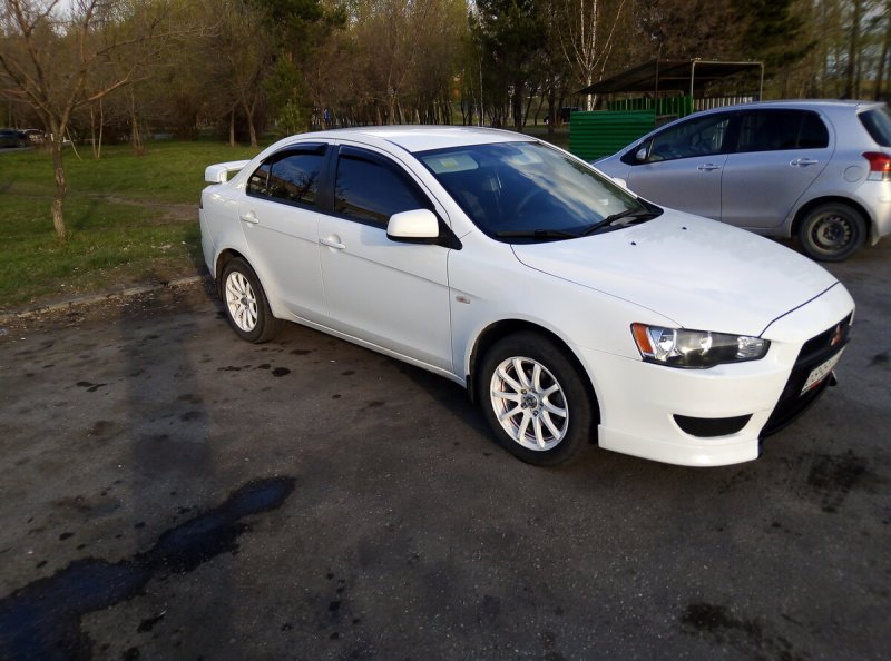 Mitsubishi Lancer x 2008
