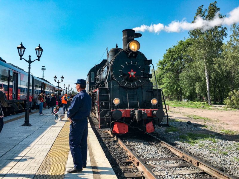 Ретро поезд Рускеала
