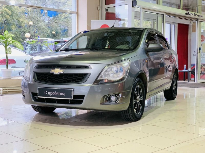 Chevrolet Cobalt 2000