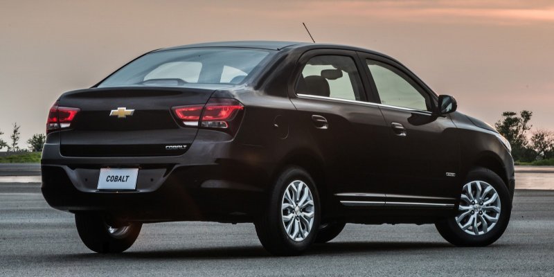 Chevrolet Cobalt 2021 GM