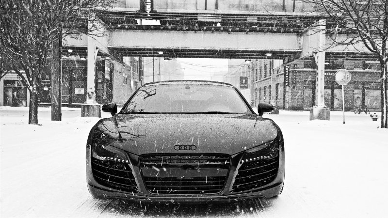 Audi r8 White зима